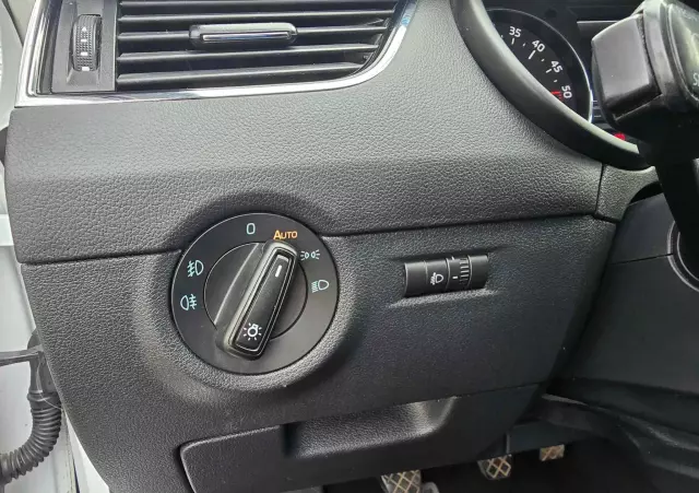 SKODA Octavia 1.6 TDI 4x4 Edition