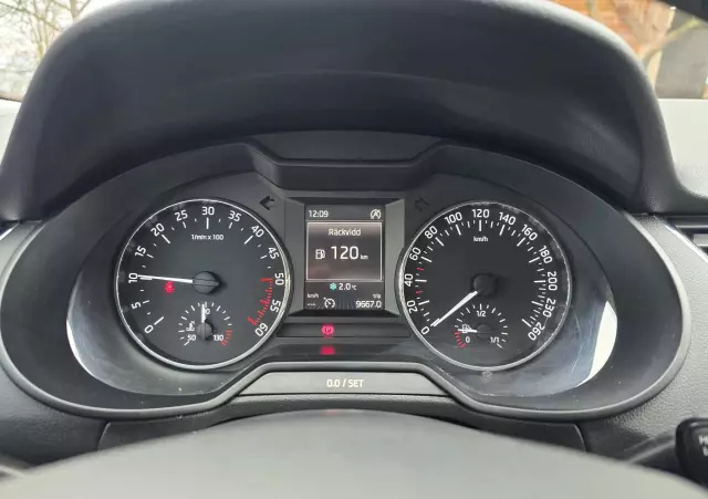 SKODA Octavia 1.6 TDI 4x4 Edition