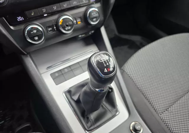 SKODA Octavia 1.6 TDI 4x4 Edition