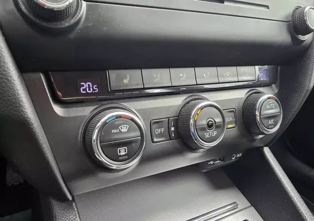 SKODA Octavia 1.6 TDI 4x4 Edition