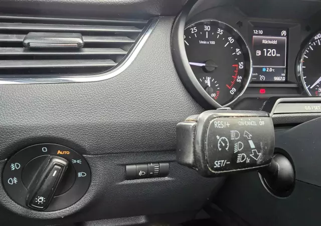 SKODA Octavia 1.6 TDI 4x4 Edition