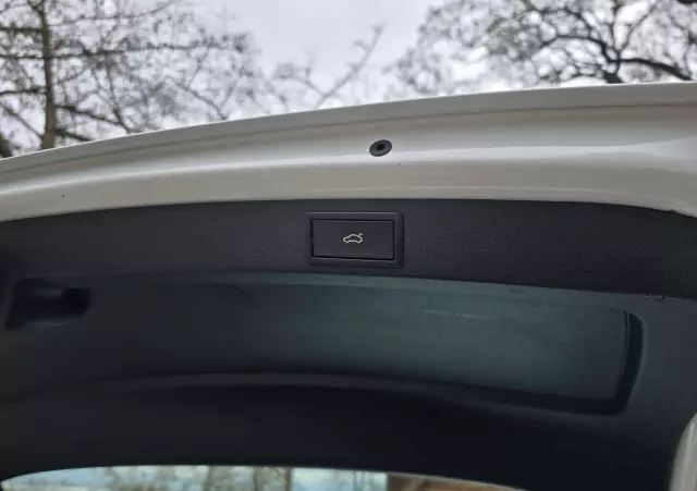 SKODA Octavia 1.6 TDI 4x4 Edition