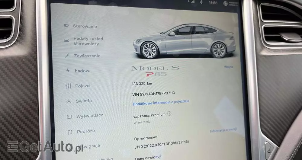 TESLA Model S D