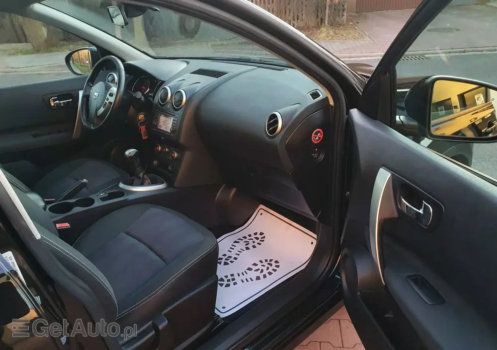 NISSAN Qashqai 1.6 I-Way