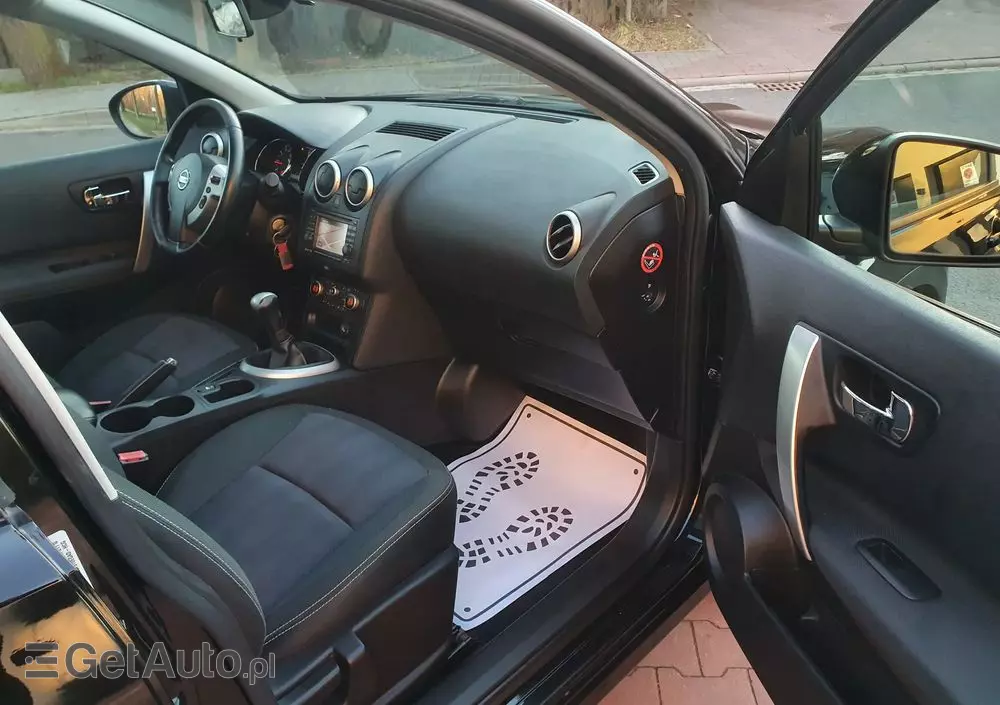 NISSAN Qashqai 1.6 I-Way