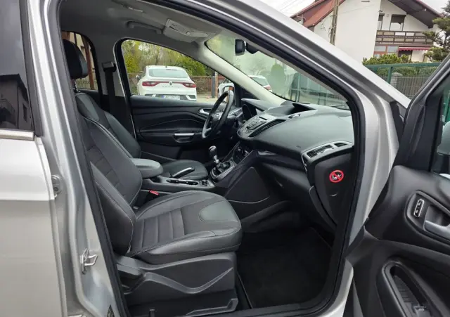 FORD Kuga 2.0 TDCi 4x4 Titanium