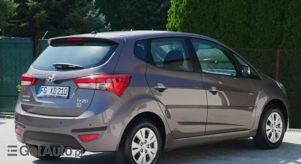 HYUNDAI Ix20 