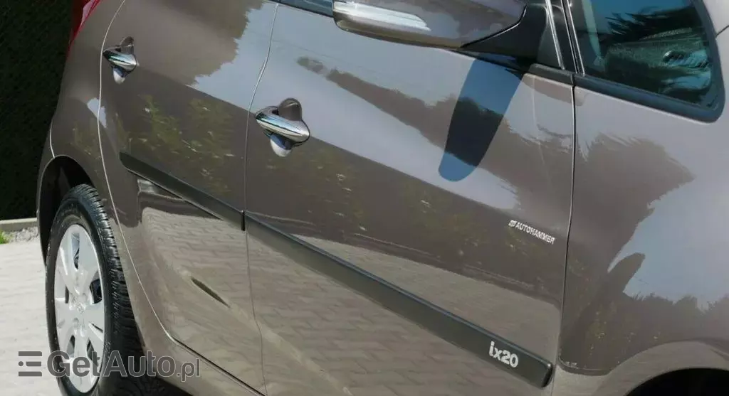 HYUNDAI Ix20 