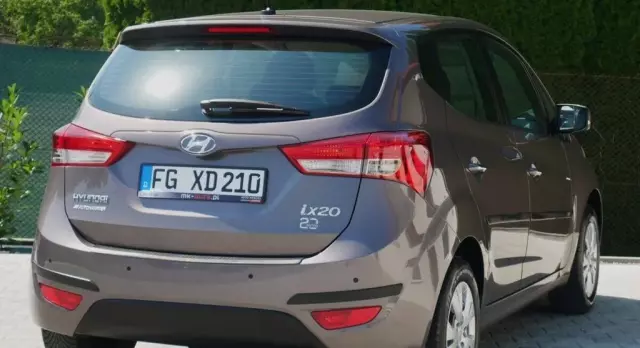 HYUNDAI Ix20 