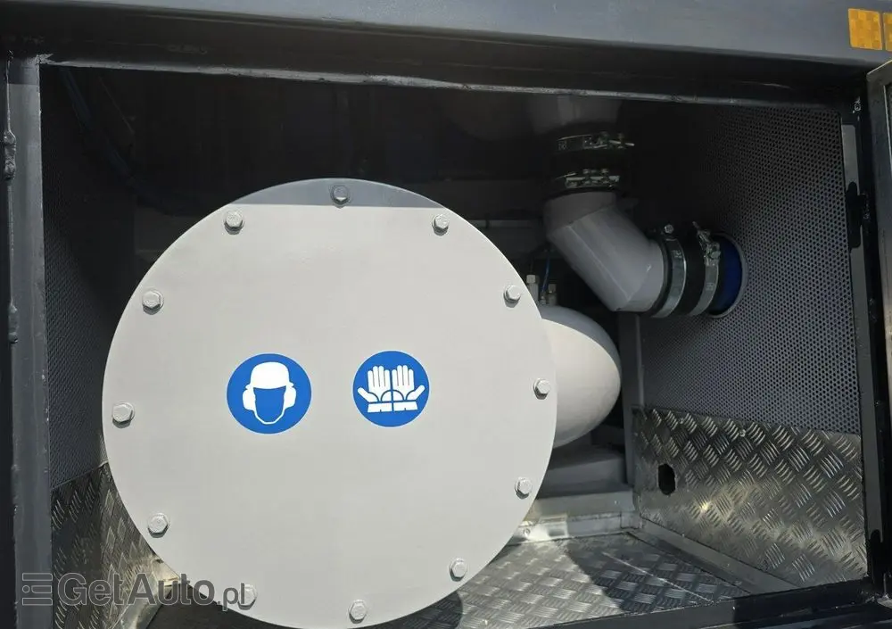 MAN Disab Centurion P210/9 ADR Ładowarka próżniowa ssąco-nadmuchowa 