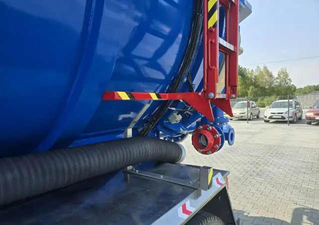 MAN Disab Centurion P210/9 ADR Ładowarka próżniowa ssąco-nadmuchowa 