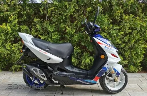 SUZUKI AY 50 R Katana 