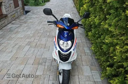 SUZUKI AY 50 R Katana 