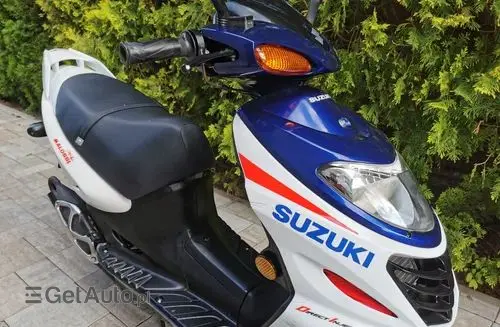 SUZUKI AY 50 R Katana 
