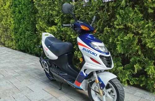 SUZUKI AY 50 R Katana 