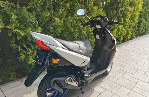 SUZUKI AY 50 R Katana 