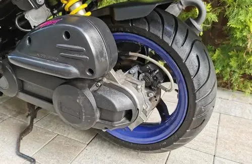 SUZUKI AY 50 R Katana 