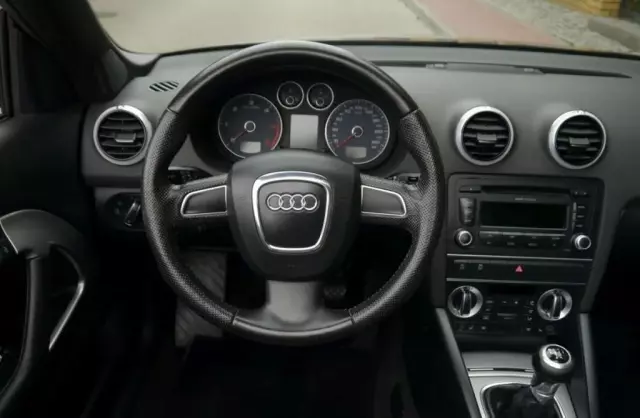 AUDI A3 