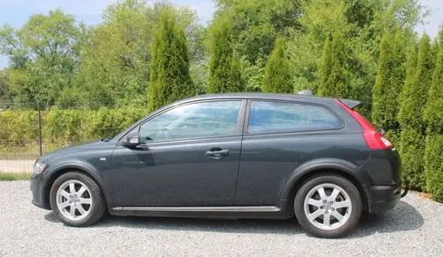 VOLVO C30 