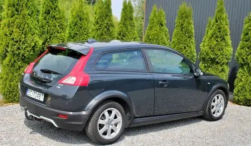 VOLVO C30 