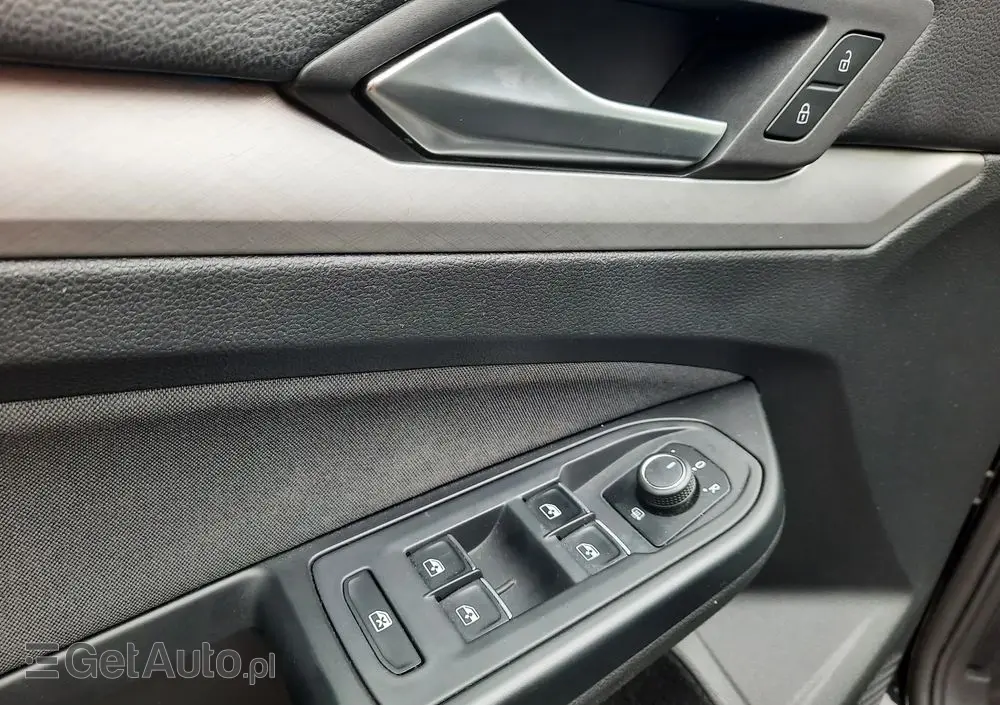 VOLKSWAGEN Golf VIII 2.0 TDI Life