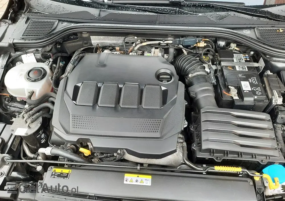 VOLKSWAGEN Golf VIII 2.0 TDI Life