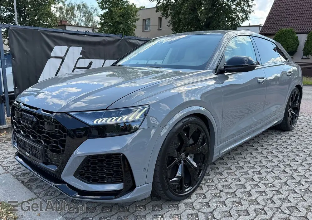 AUDI RS Q8 TFSI quattro tiptronic