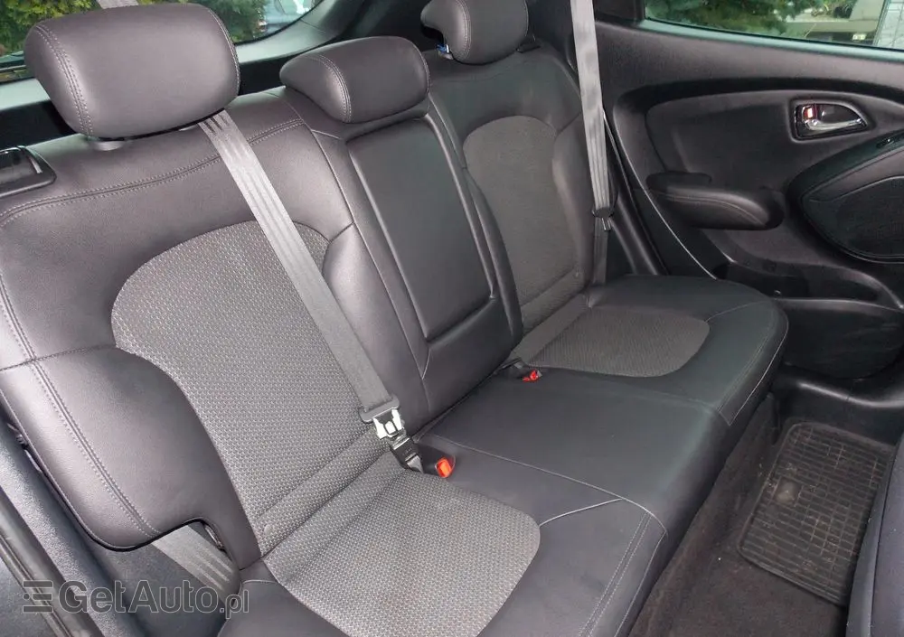 HYUNDAI Ix35 1.6 2WD blue Style