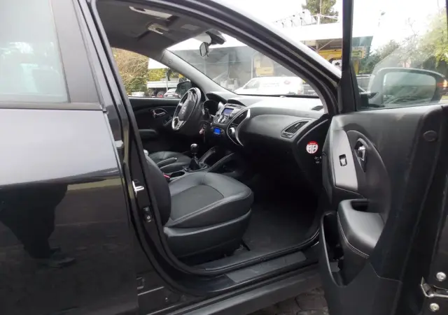 HYUNDAI Ix35 1.6 2WD blue Style