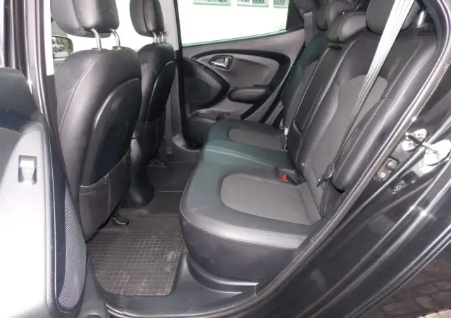 HYUNDAI Ix35 1.6 2WD blue Style