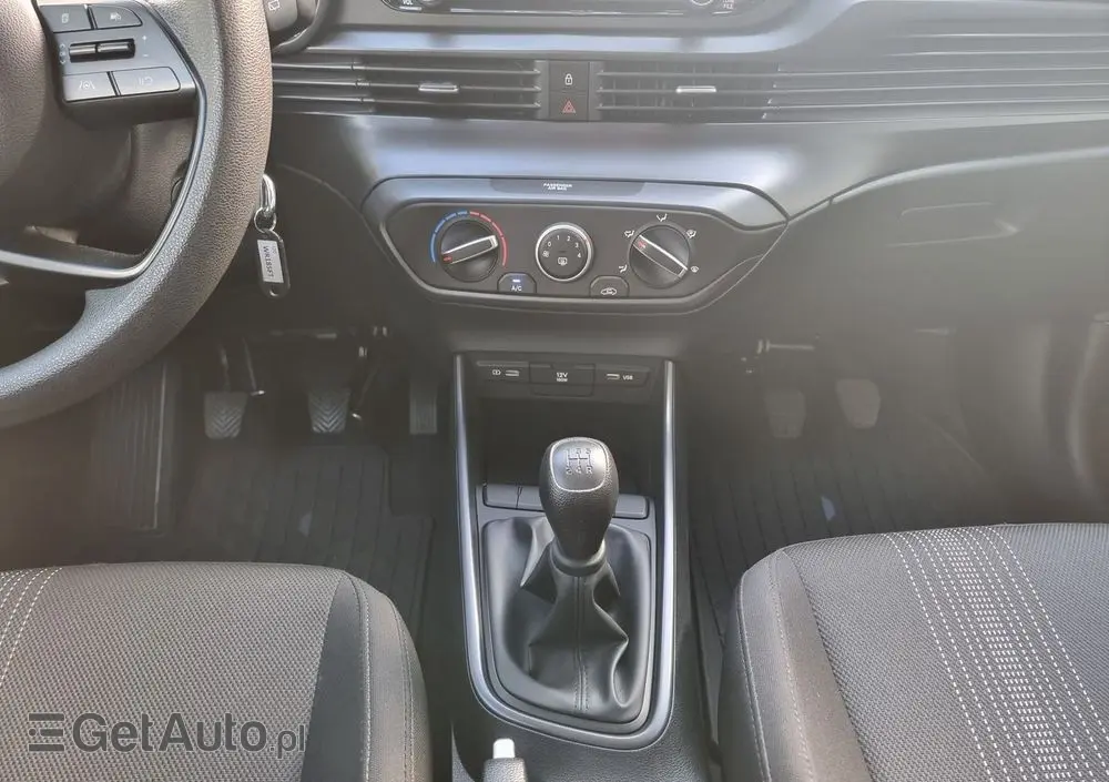 HYUNDAI I20 1.2 Pure