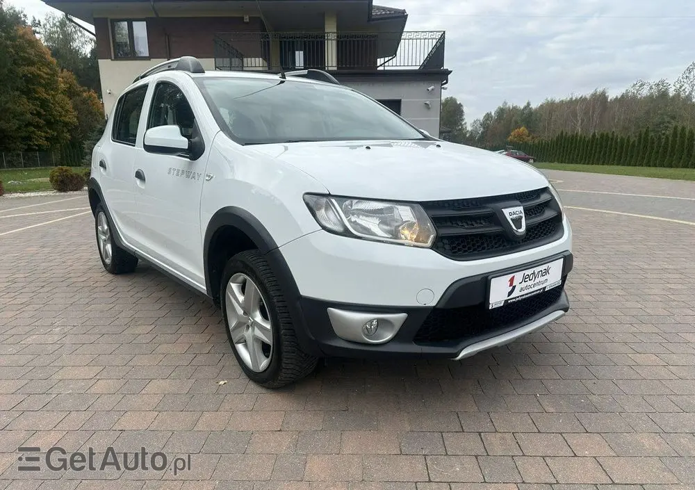 DACIA Sandero Stepway 0.9 TCe Laureate