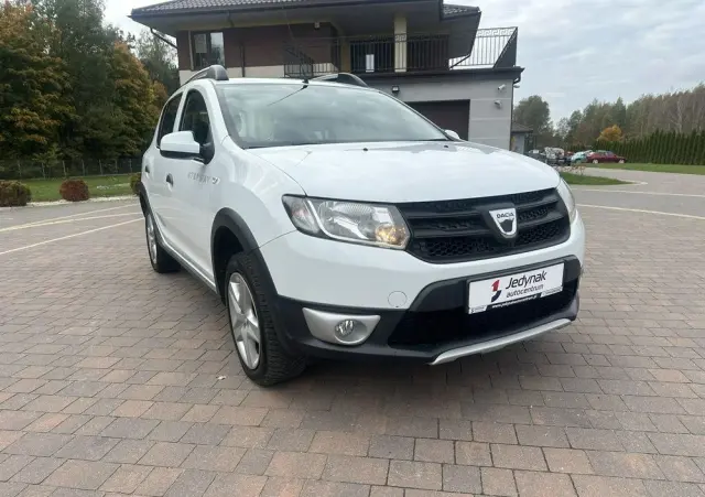 DACIA Sandero Stepway 0.9 TCe Laureate