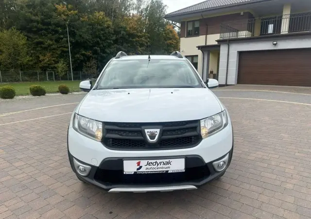 DACIA Sandero Stepway 0.9 TCe Laureate