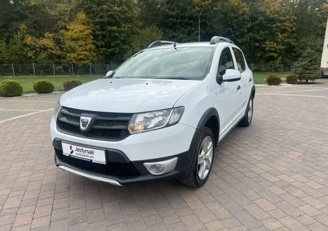 DACIA Sandero Stepway 0.9 TCe Laureate