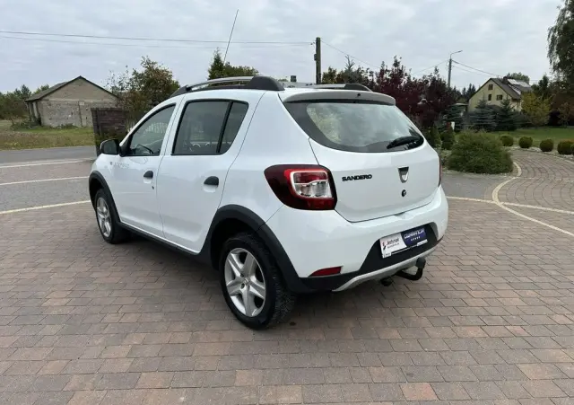 DACIA Sandero Stepway 0.9 TCe Laureate