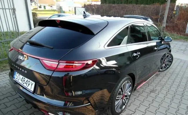 KIA Proceed 