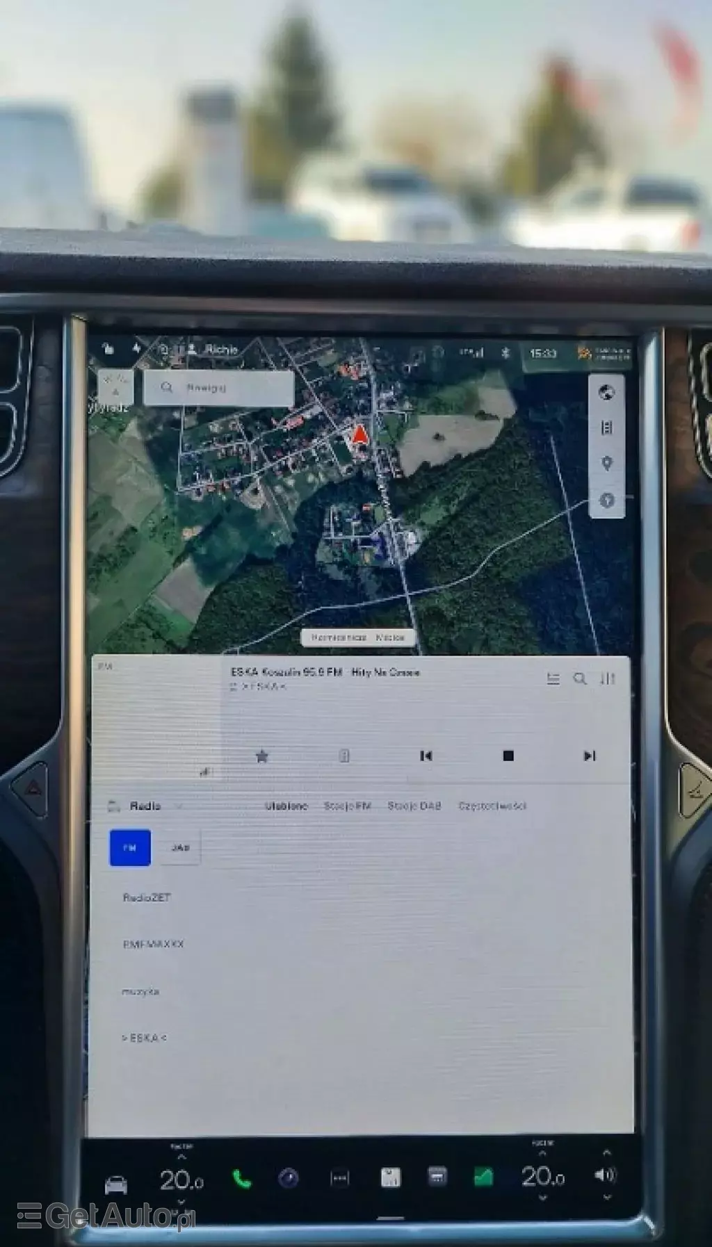 TESLA Model X 