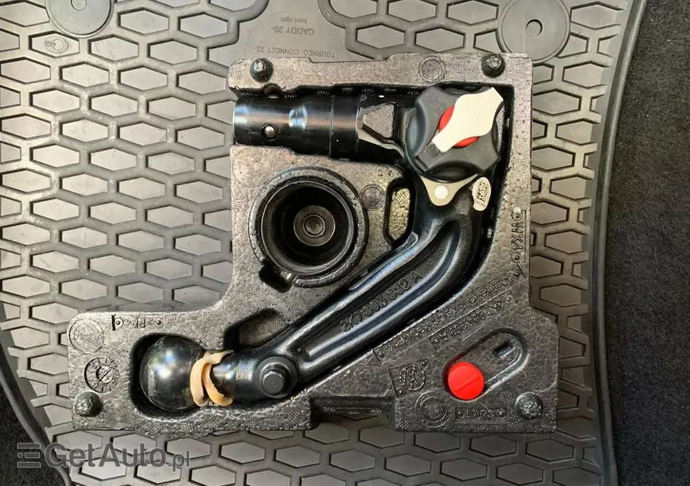 VOLKSWAGEN Caddy 2.0 TDI BMT (7-Si.) Life Maxi