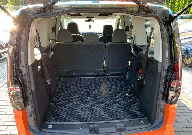 VOLKSWAGEN Caddy 2.0 TDI BMT (7-Si.) Life Maxi