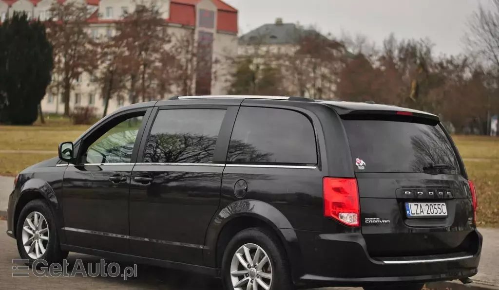 DODGE Grand Caravan 