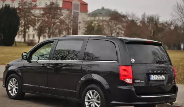 DODGE Grand Caravan 