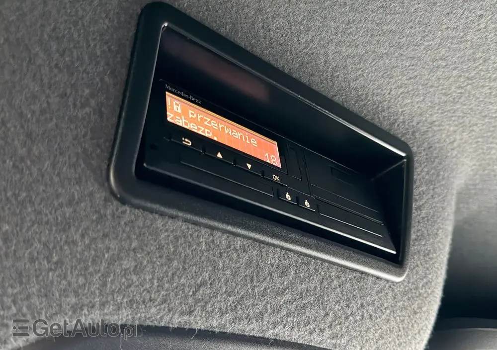 MERCEDES-BENZ SPRINTER // 319 CDI // 3.0 V6 190 KM // AUTOMAT // MAŁY PRZEBIEG //  BEZWYPADKOWY // L2H1 // FULL LED // SALON PL // 1 WŁ // 