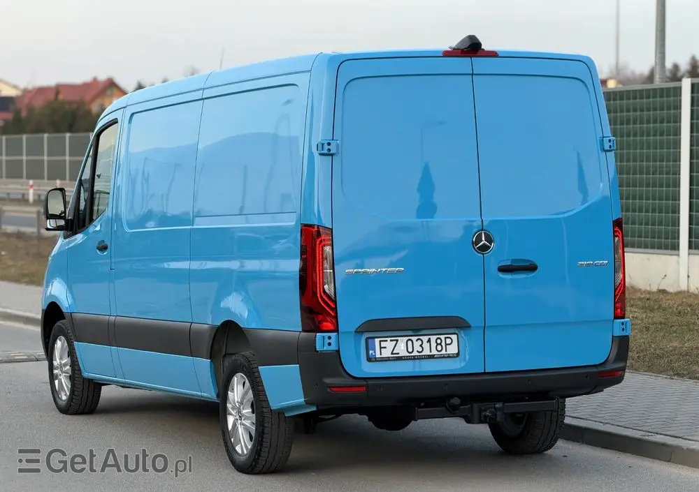 MERCEDES-BENZ SPRINTER // 319 CDI // 3.0 V6 190 KM // AUTOMAT // MAŁY PRZEBIEG //  BEZWYPADKOWY // L2H1 // FULL LED // SALON PL // 1 WŁ // 
