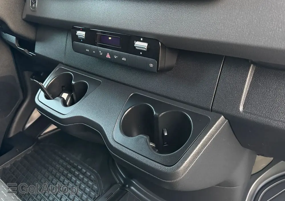 MERCEDES-BENZ SPRINTER // 319 CDI // 3.0 V6 190 KM // AUTOMAT // MAŁY PRZEBIEG //  BEZWYPADKOWY // L2H1 // FULL LED // SALON PL // 1 WŁ // 