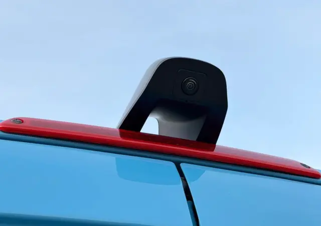 MERCEDES-BENZ SPRINTER // 319 CDI // 3.0 V6 190 KM // AUTOMAT // MAŁY PRZEBIEG //  BEZWYPADKOWY // L2H1 // FULL LED // SALON PL // 1 WŁ // 