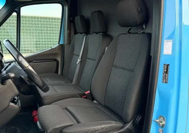 MERCEDES-BENZ SPRINTER // 319 CDI // 3.0 V6 190 KM // AUTOMAT // MAŁY PRZEBIEG //  BEZWYPADKOWY // L2H1 // FULL LED // SALON PL // 1 WŁ // 