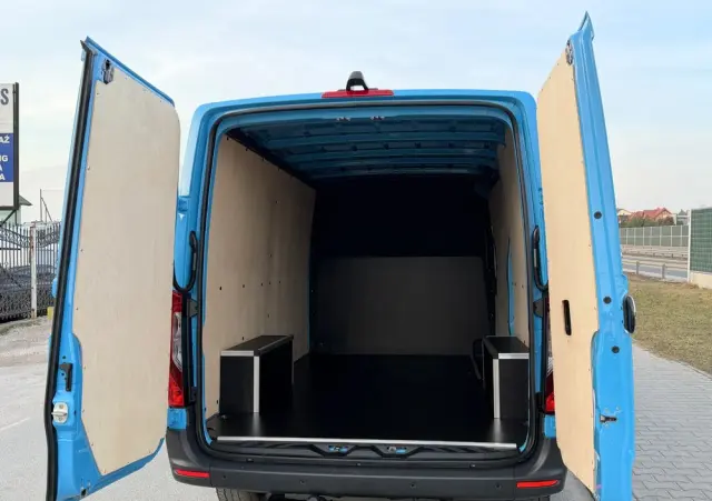 MERCEDES-BENZ SPRINTER // 319 CDI // 3.0 V6 190 KM // AUTOMAT // MAŁY PRZEBIEG //  BEZWYPADKOWY // L2H1 // FULL LED // SALON PL // 1 WŁ // 