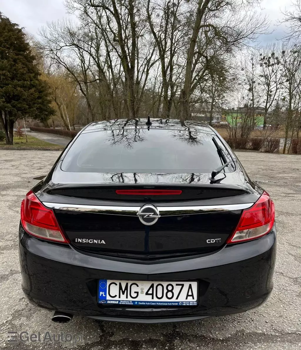 OPEL Insignia 