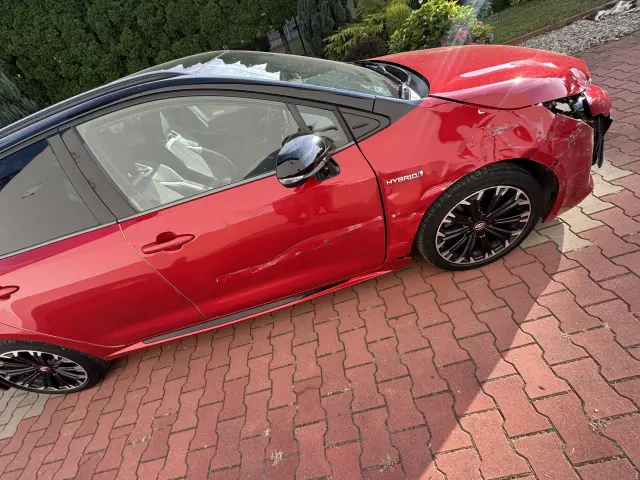 TOYOTA Corolla GR Sport